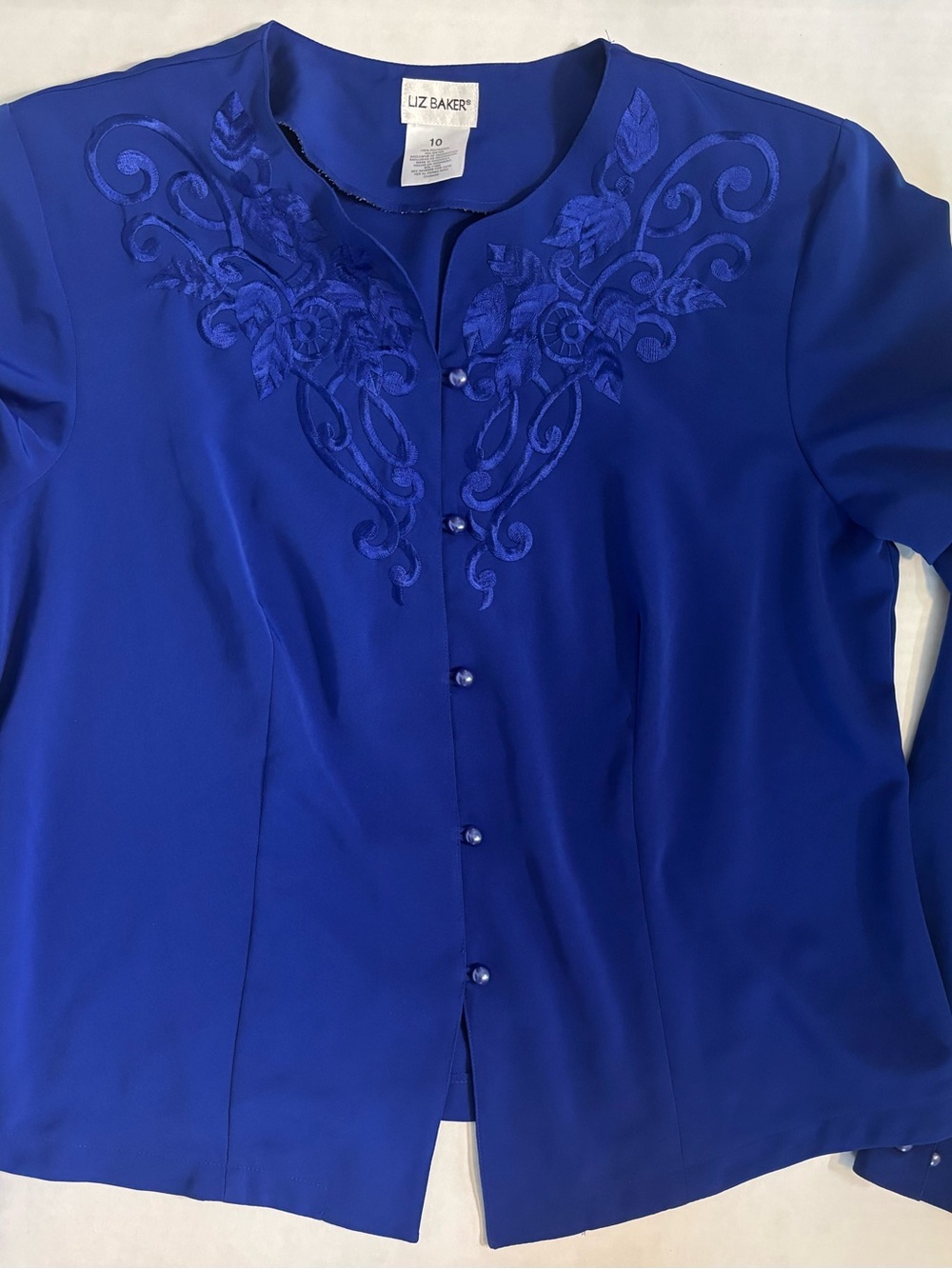 Liz Baker Blue Embroidered Button-Front Top floral embroidery shoulder pad sz 10